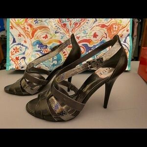 Guess strappy sandals, grey/silver size 7.5